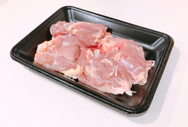 鶏もも肉の画像