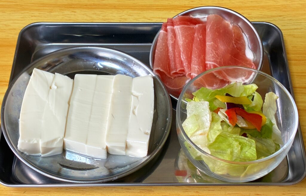 生ハム豆腐巻きの材料の画像